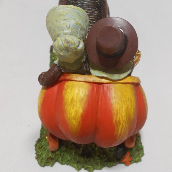 VTG RESIN FALL DECOR TURKEY PULLING PILGRIM CHILDREN IN PUMPKIN CARRIAGE 9"X51/4 - Picture 7 of 9